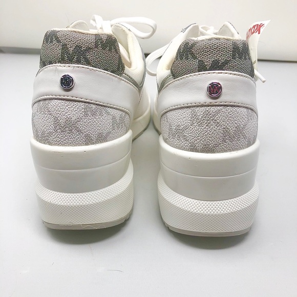 Michael Kors White/Silver Sneakers NWT - Picture 7 of 8